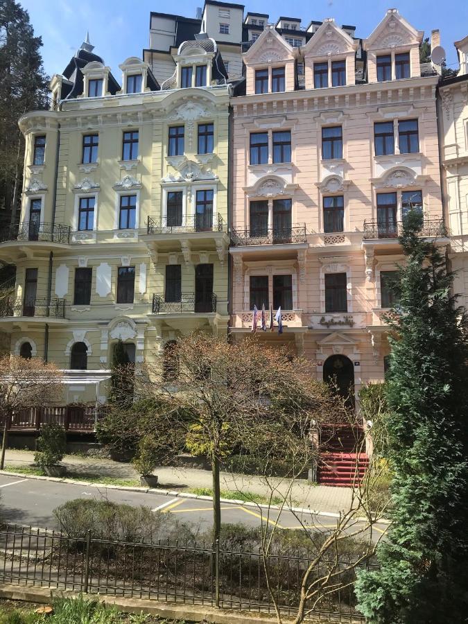 Apartment Sadova Karlovy Vary Luaran gambar
