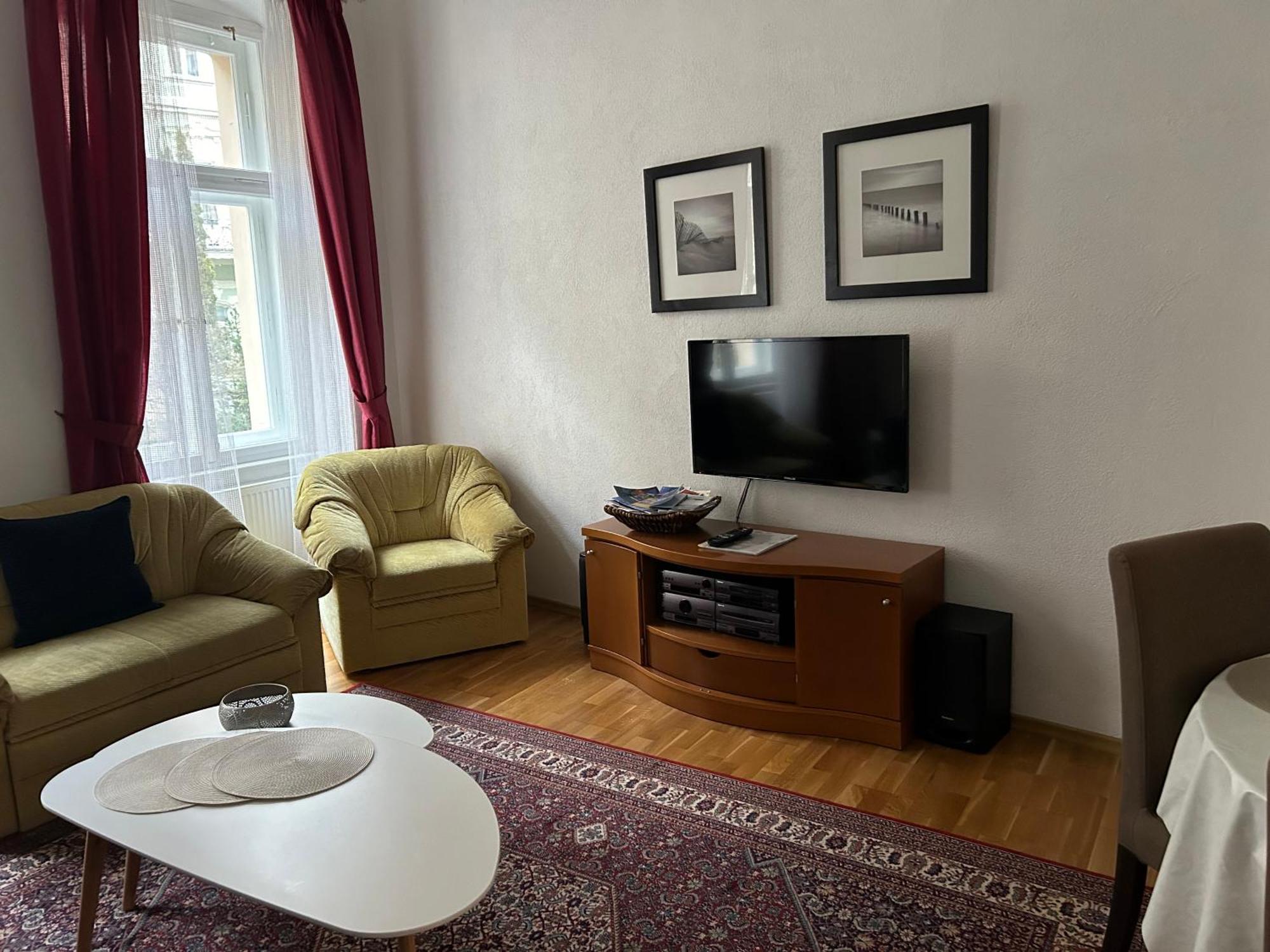 Apartment Sadova Karlovy Vary Luaran gambar